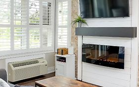 Blue Mountain Creekside Studio At North Creek Resort